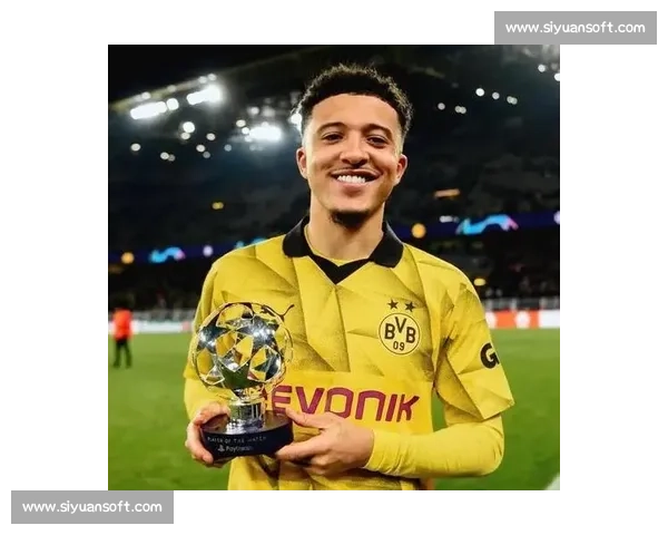 卫冕在望！那不勒斯豪购六大巨星，努涅斯、桑乔领衔冲击意甲连冠